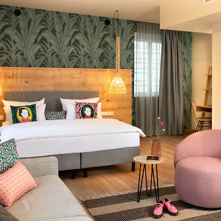 فندق Hotel Das Regensburg 4*